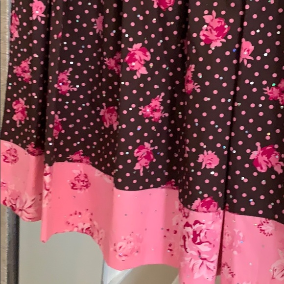 Girls dress - Picture 3 of 3